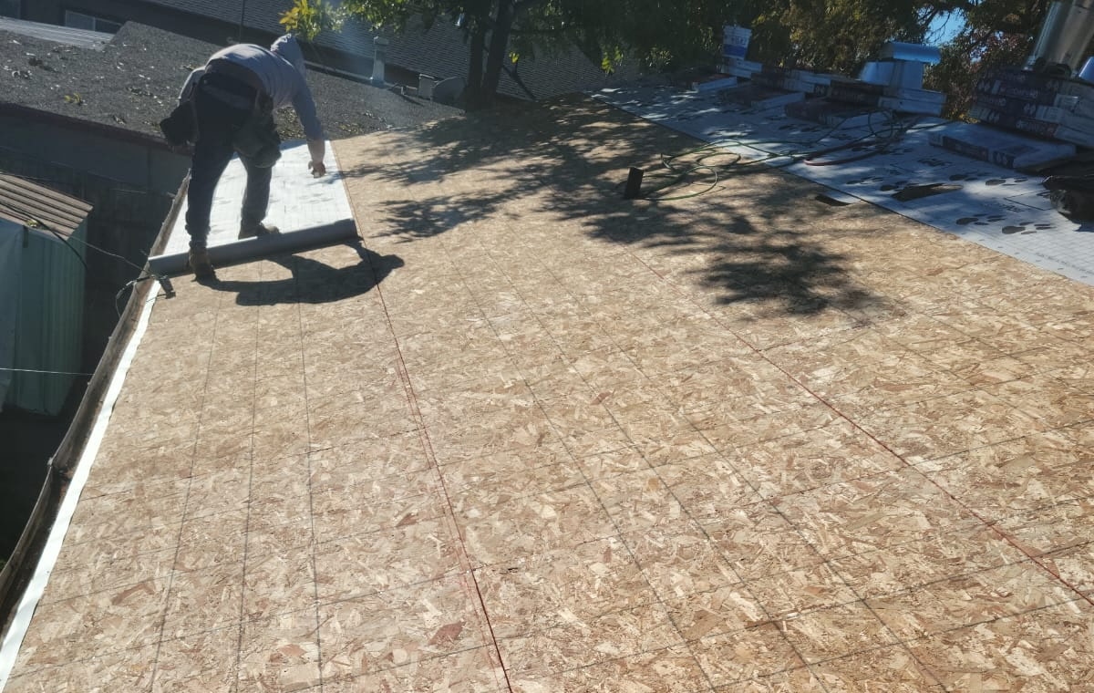 Top Shingles and Concrete Tiles